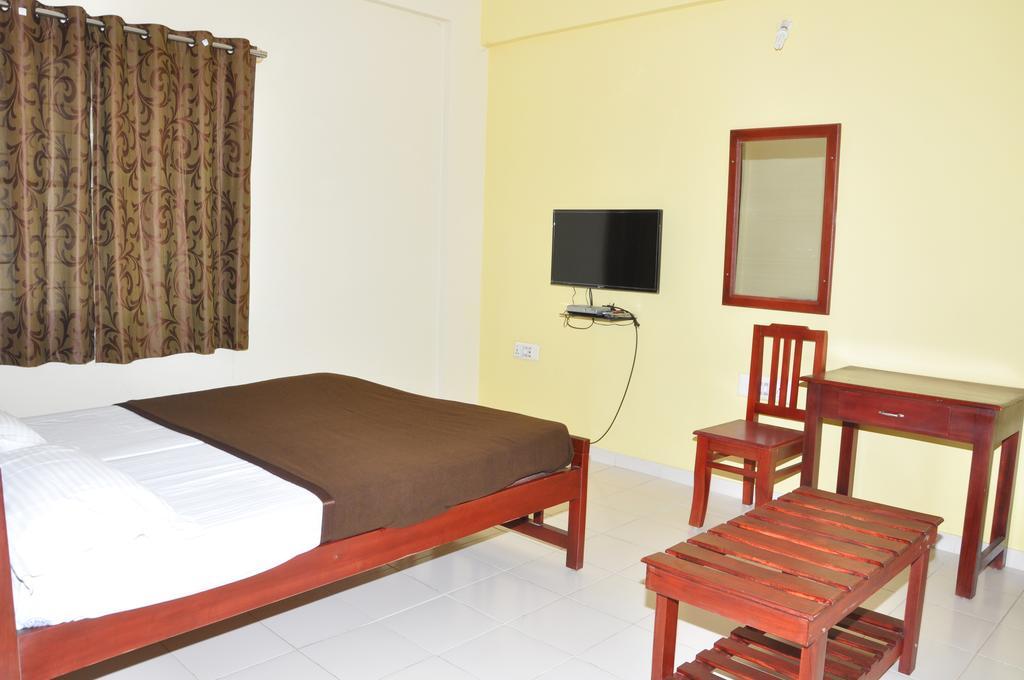 Hotel Vega Residency Bangalore Habitación foto